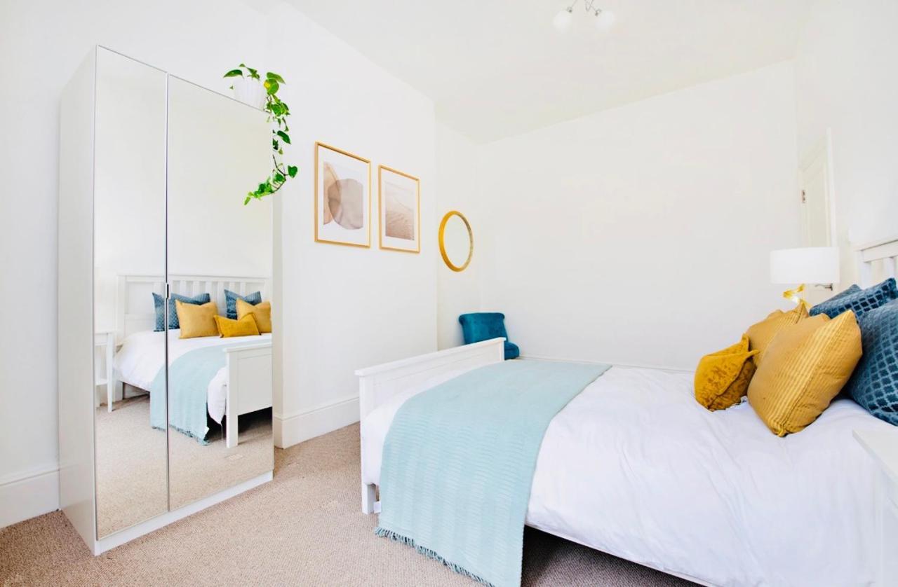Spacious & Charming Garden Flat -Zone 2- Great For Central London Access Eksteriør bilde